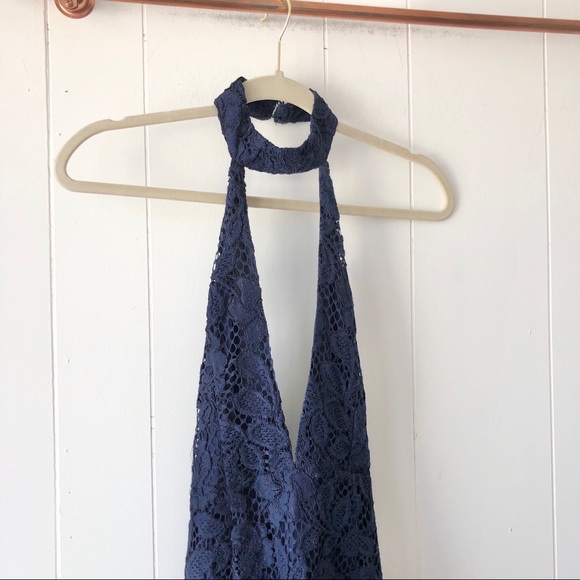 NWT NBD Julia Blue Lace Midi Halter Dress - Picture 3 of 5